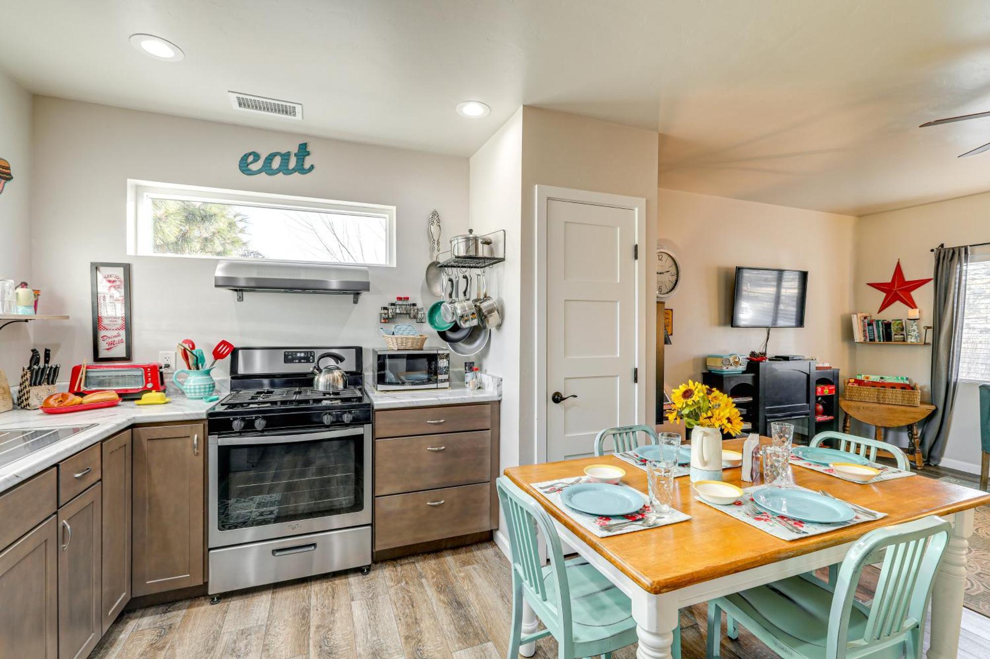 Ski Snow Bowl And Hike Cozy Flagstaff Cottage! 외부 사진